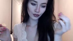 Brunette Solo Webcam Masturbation