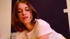 Eighteen Year Old Virgin Pussy Amateur Homemade Cam
